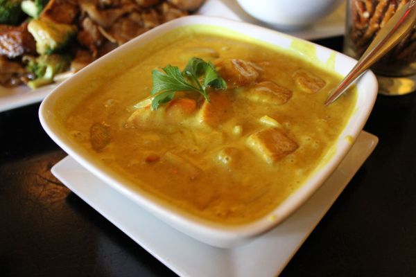 Mu Indian Yellow Curry
